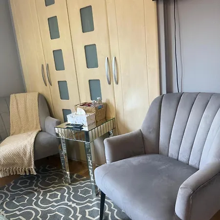 Privatunterkunft Mikab Premium For Family & Solo In Birmingham